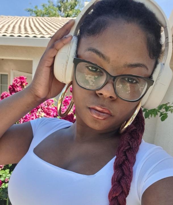 Makyia Cox