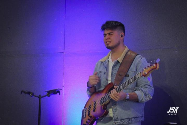 Gino Rivas Vallejos