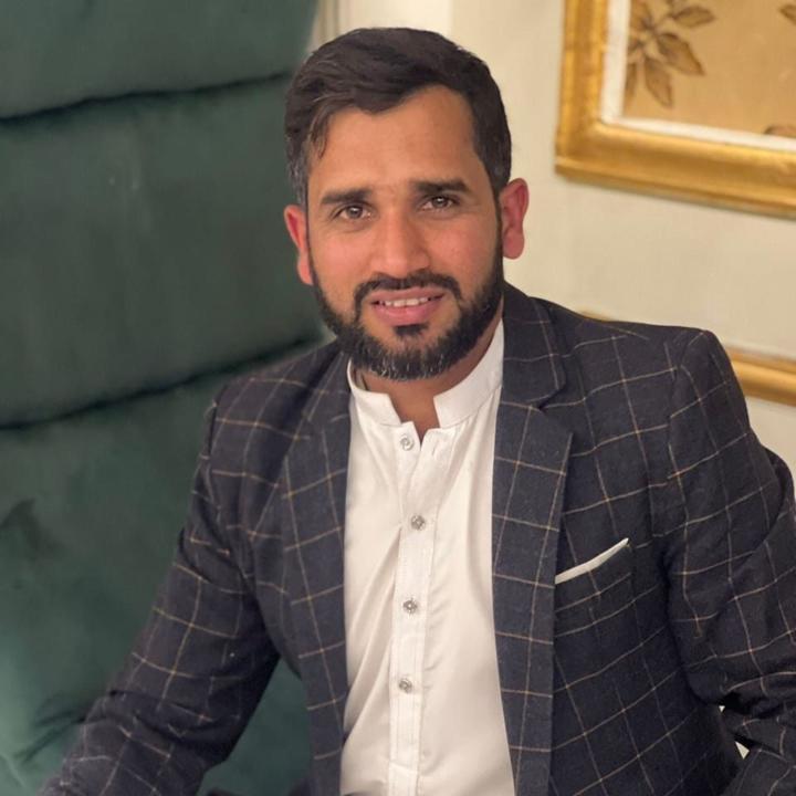Ali Zaman