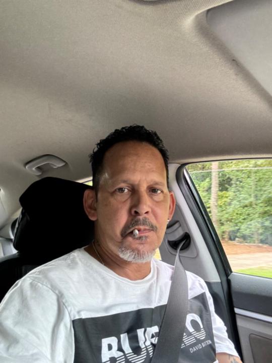 Angel Luis Hernandez
