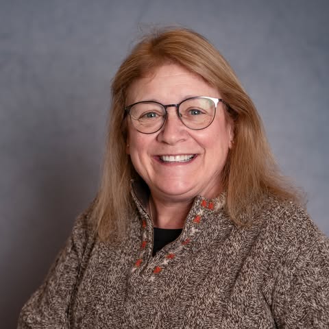 Kathleen M McCray