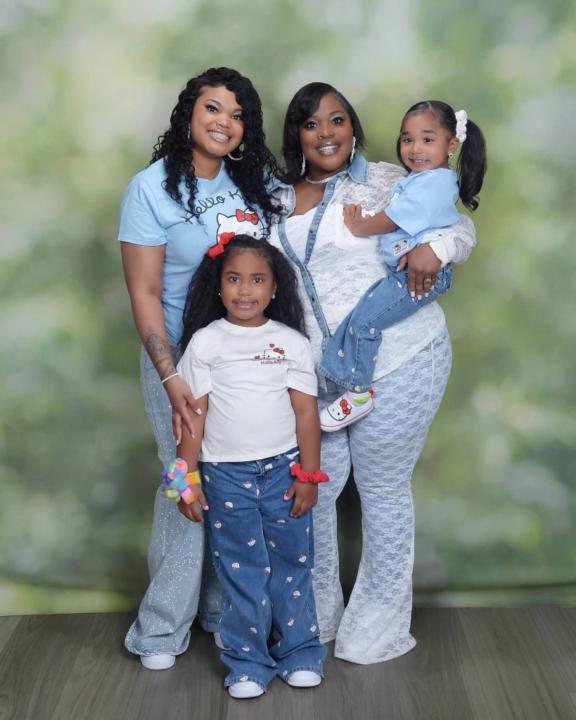 Johneva Davis