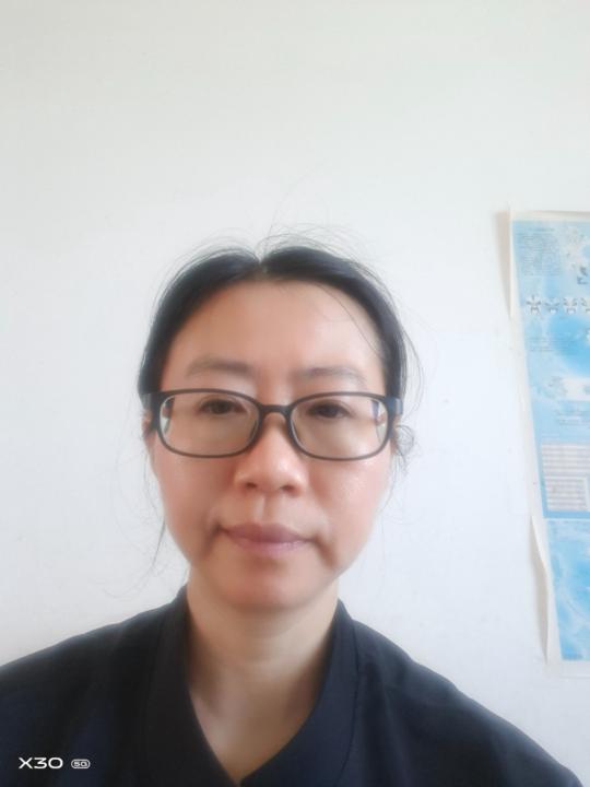 静 肖