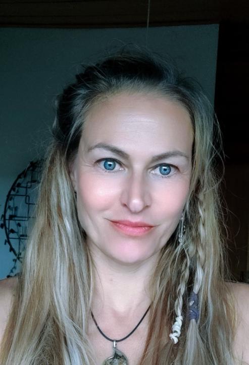Jennifer König