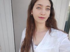 Sihem Bouhroum