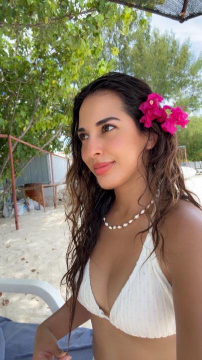Yousra D