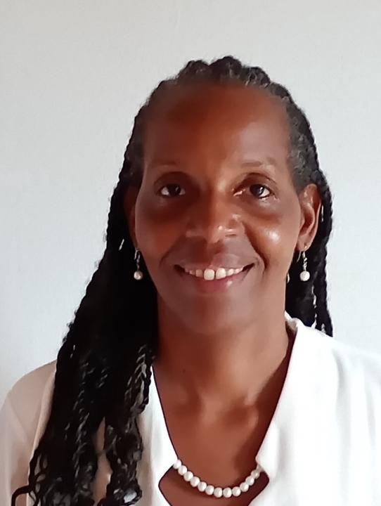 Elizabeth Blombou