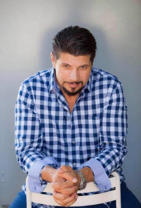 The transformer of a LinkedIn profile picture