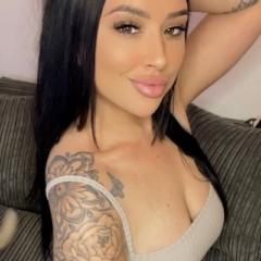 Charlotte Adam