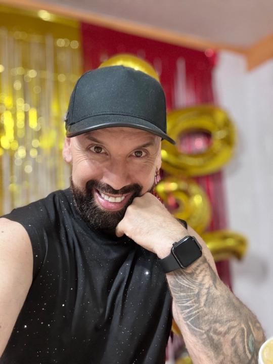 Luis Rodrigo Valladares barra