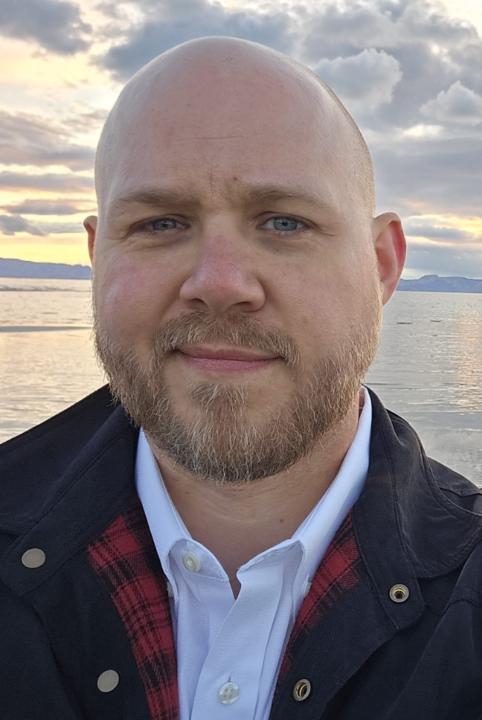 Robert Bushong
