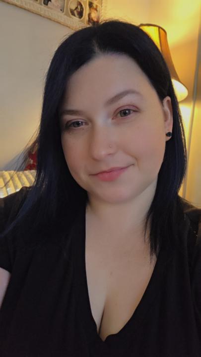 Holly Derksen