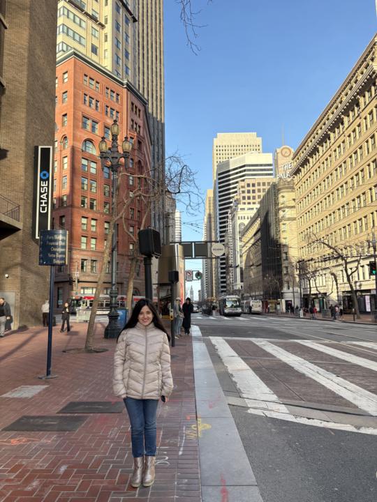 Nini, startup founder, 29, Looking to meet other entrepreneurs