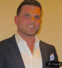 Mark Bieniek