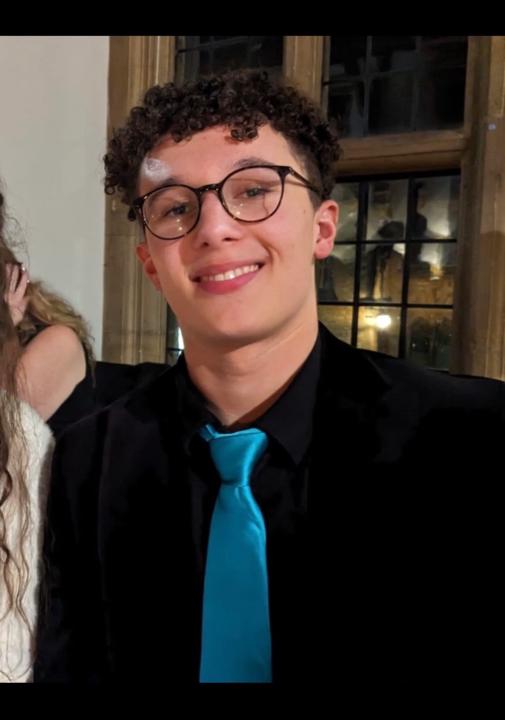 Oscar Curtis