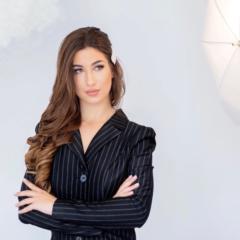 Yana Zlatanova