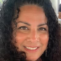 Elizabeth Paba