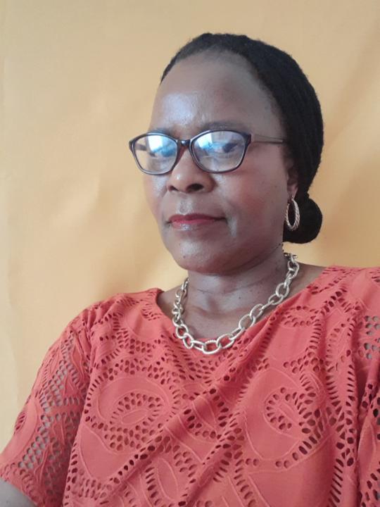 Nosipho Komani
