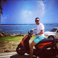 William Alvarez
