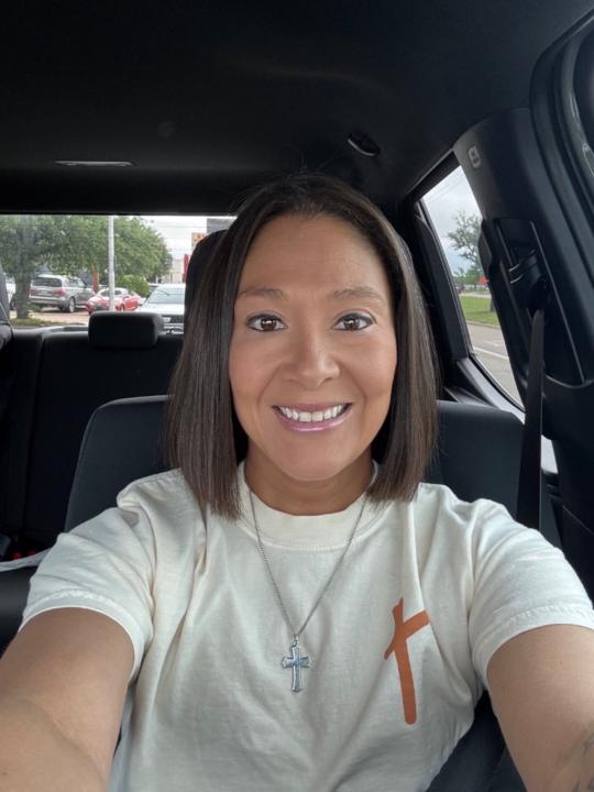 Lori Ugarte