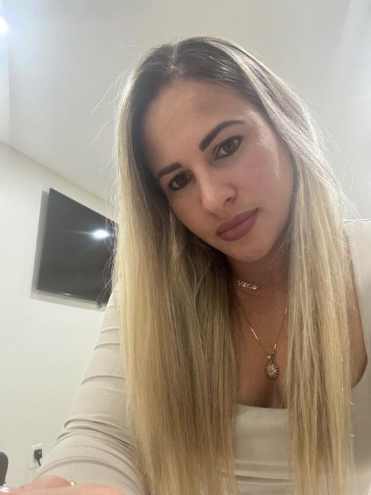 Naelys Almaguer