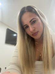 Naelys Almaguer