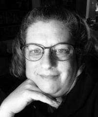 Suzette Wallace