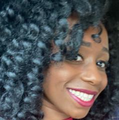 Aina Bruce