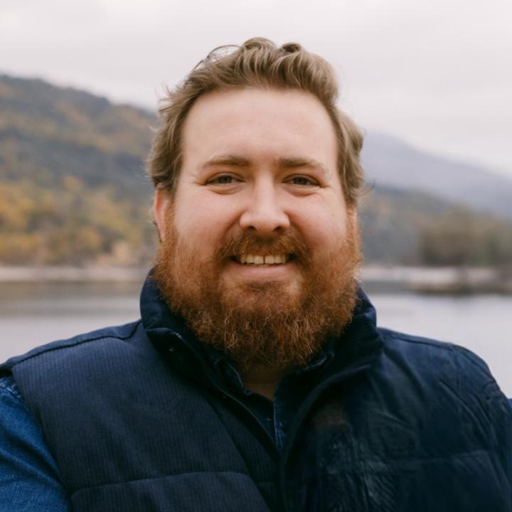 Aaron Knott