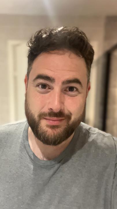 Daniel Tee