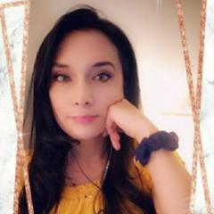 Claudia Flores