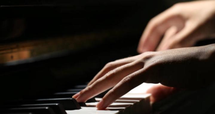 The Healthy Piano Virtuoso