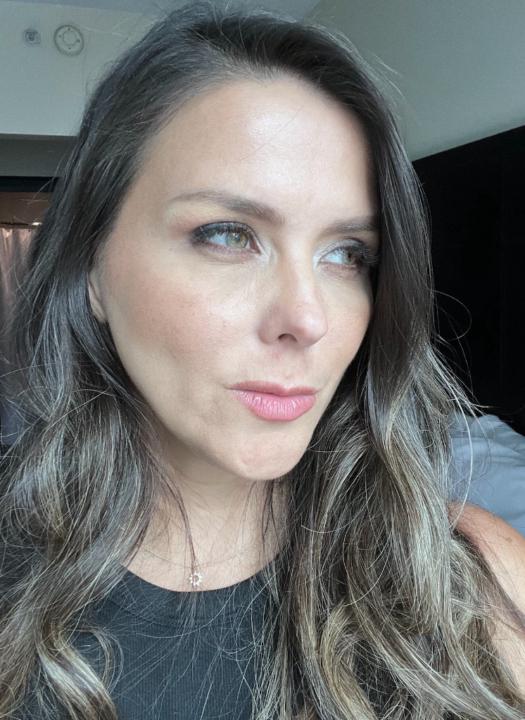 Helen Carrillo