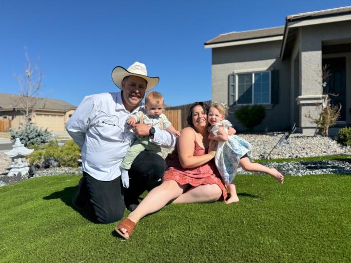 Annaleaz De La Torre-Fennell