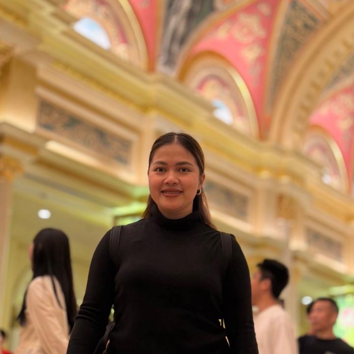 R-Lan Joy Reyes