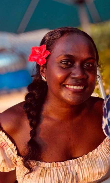 Sarivade Tausinga-Perren