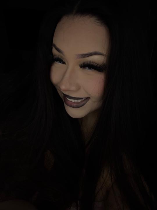 Mae Gonzalez