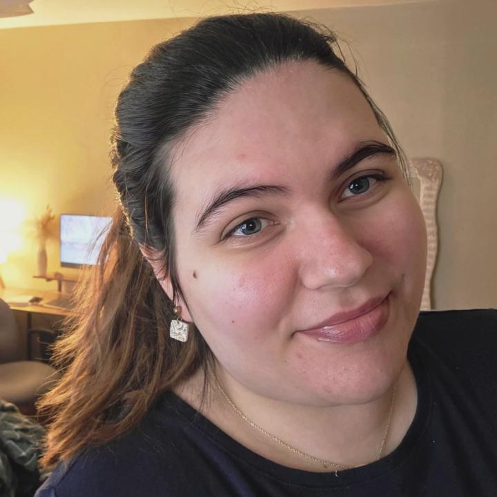 Hey Guys👋🏼 Let me be the first to introduce myself! ☺️❤️‍🔥