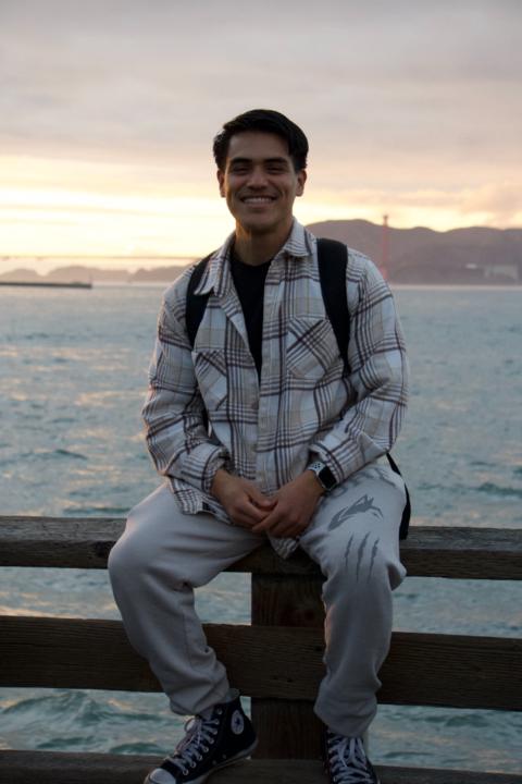 Steven Chinos