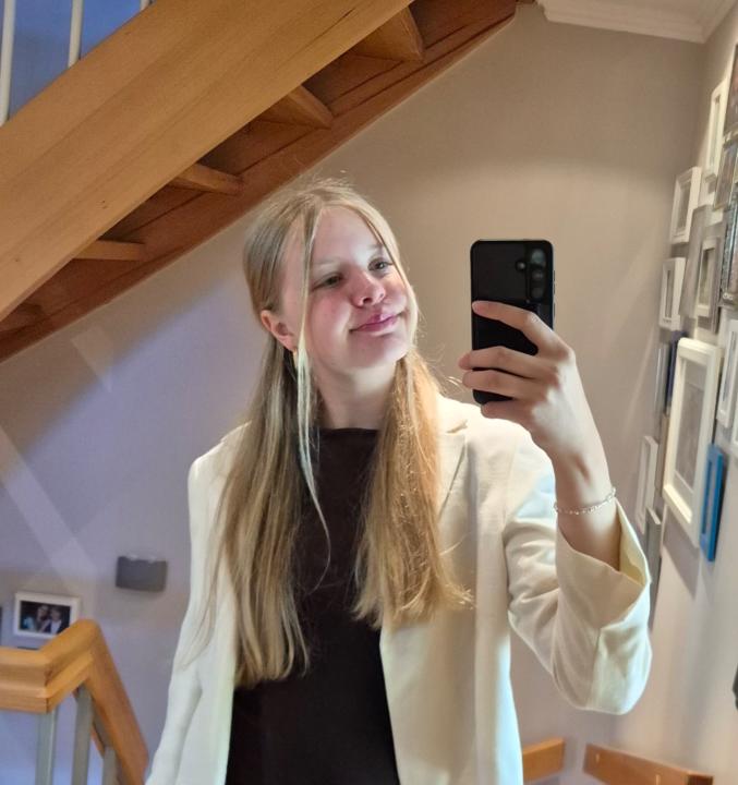 Lea-Sophie Langeloh