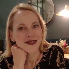 Yvonne Frambach