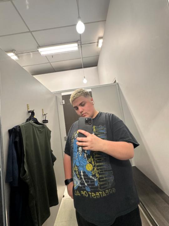 Noah Hyland
