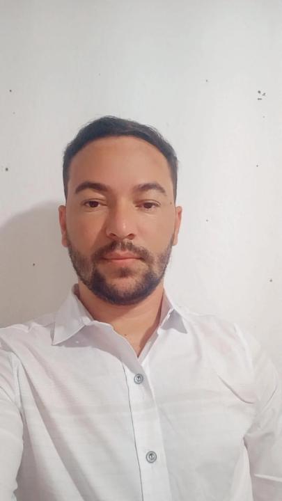 Adriano Souza