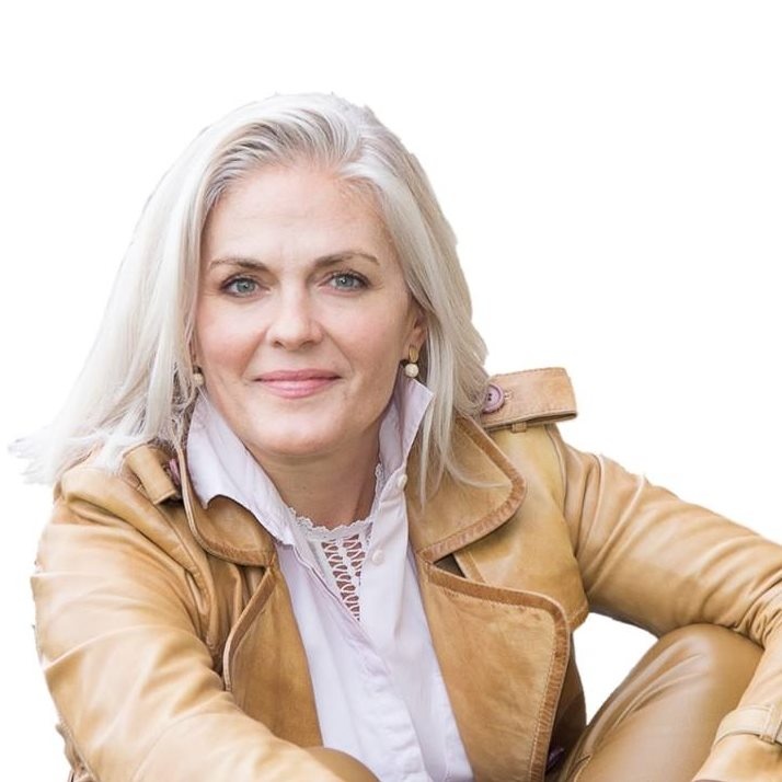 Danielle Marie Armstrong