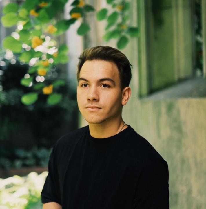 Tom Hallett