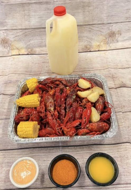 Memorial Day weekend Pool/crawfish 