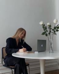 Gabriela Cum să câștigi online