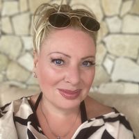 Carmen Holst