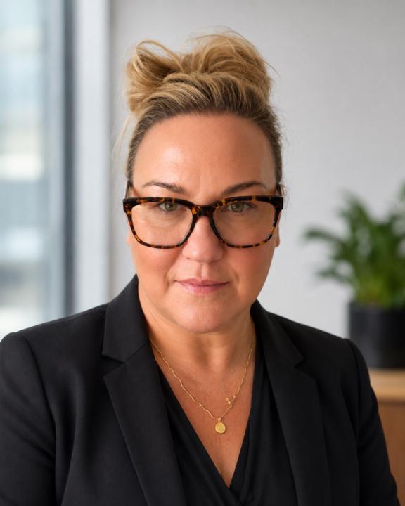 Paula Battel