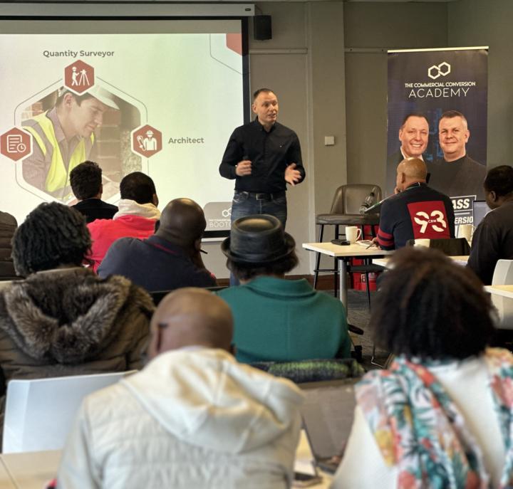Commercial Conversions Bootcamp 🏨⁣